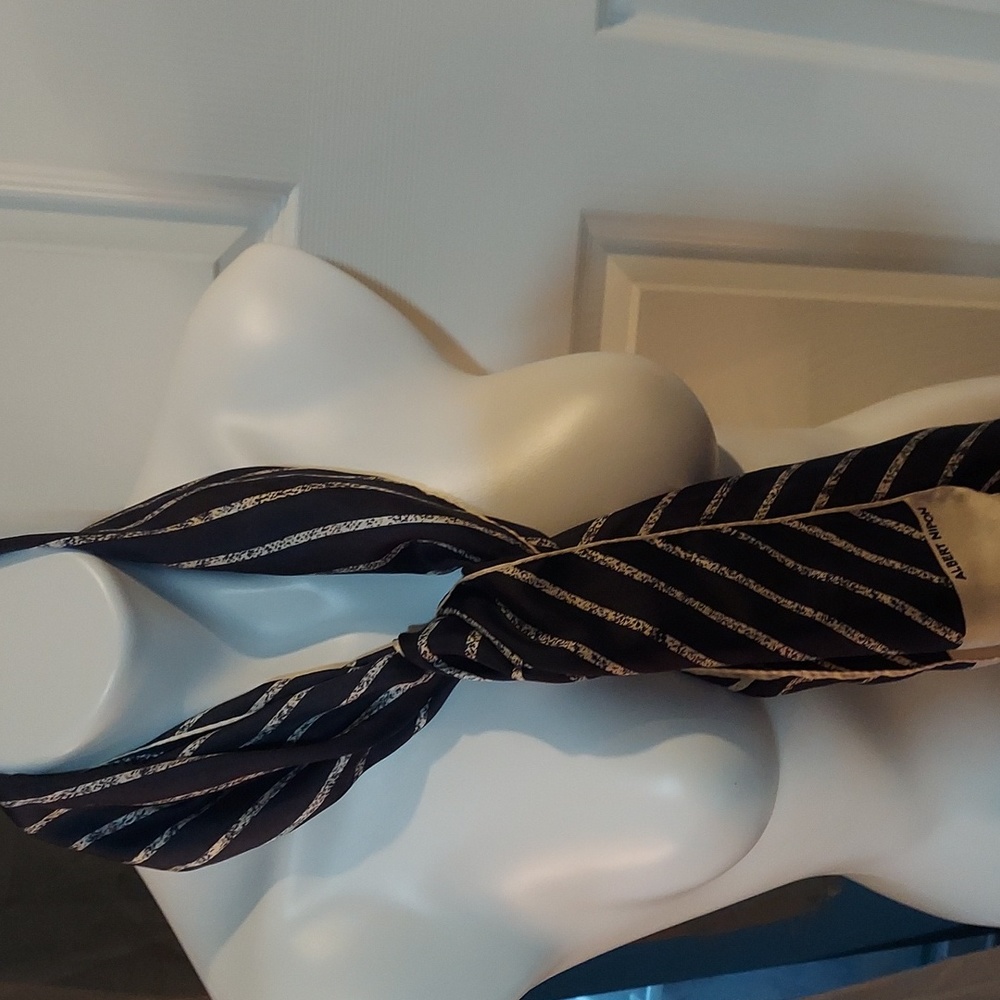 Albert Nipon Off-White Black Stripe Long Scarf‎